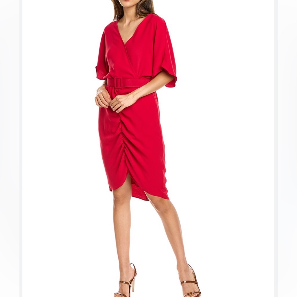 Trina Turk Zest Dress
Sangria Red Short Sleeves